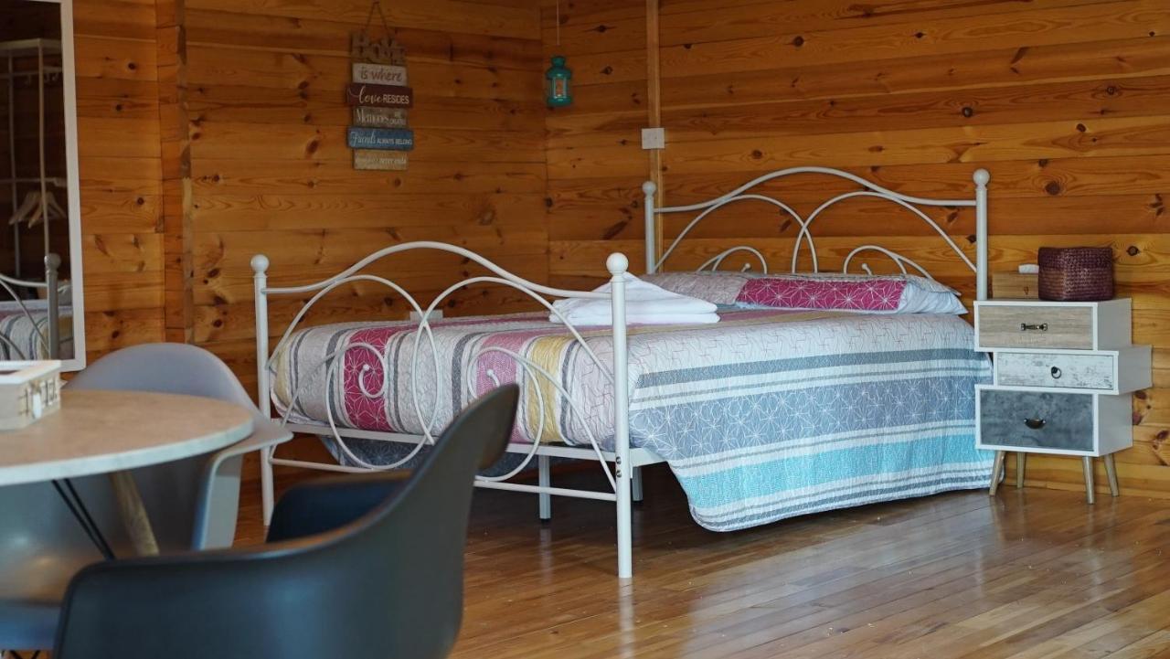 Villa Happy Glamping Cy Agios Theodoros Esterno foto